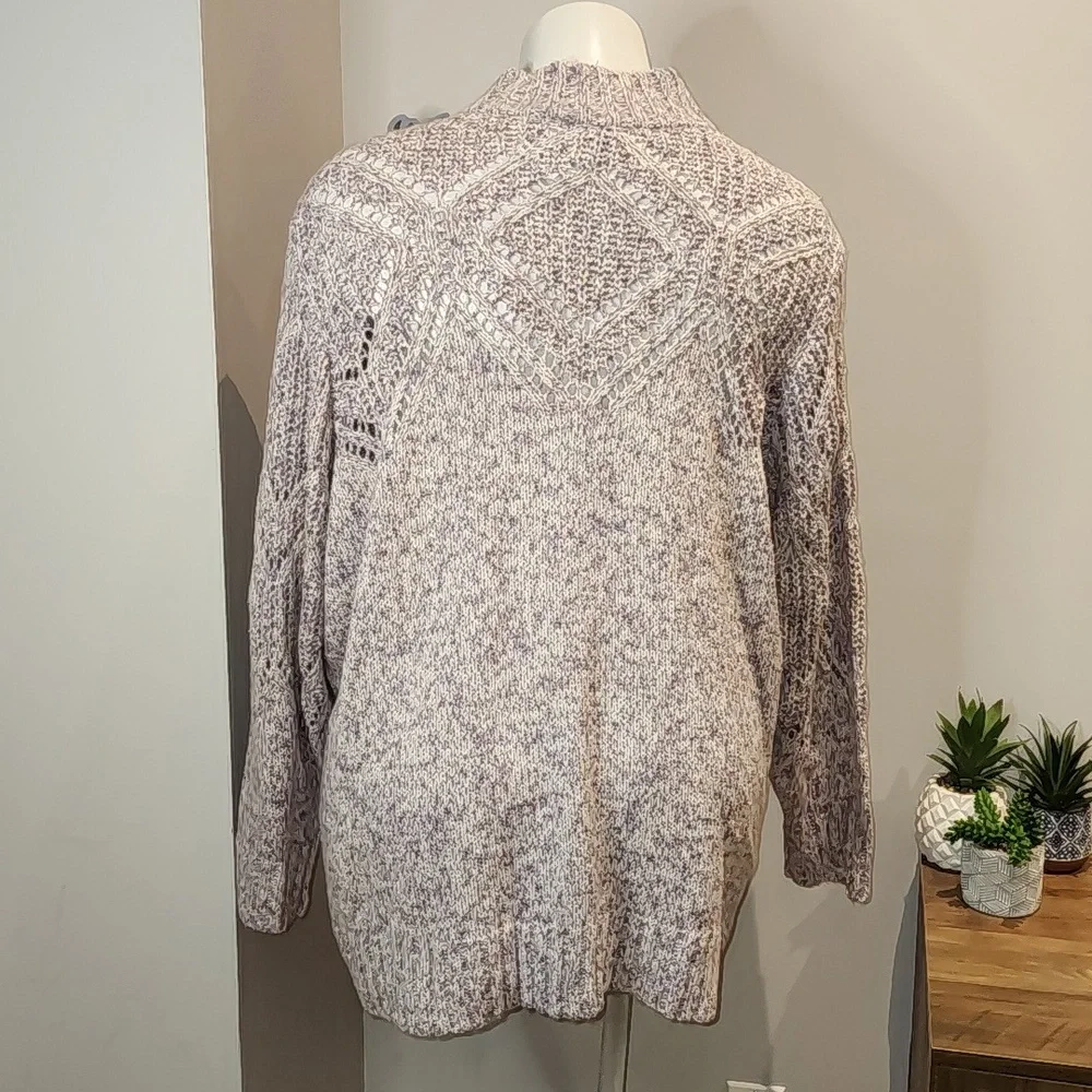 Torrid - Pullover Turtleneck Pointelle Sweater in Lavender - Picture 5 of 13